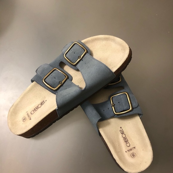 Cute sandals - Picture 2 of 2